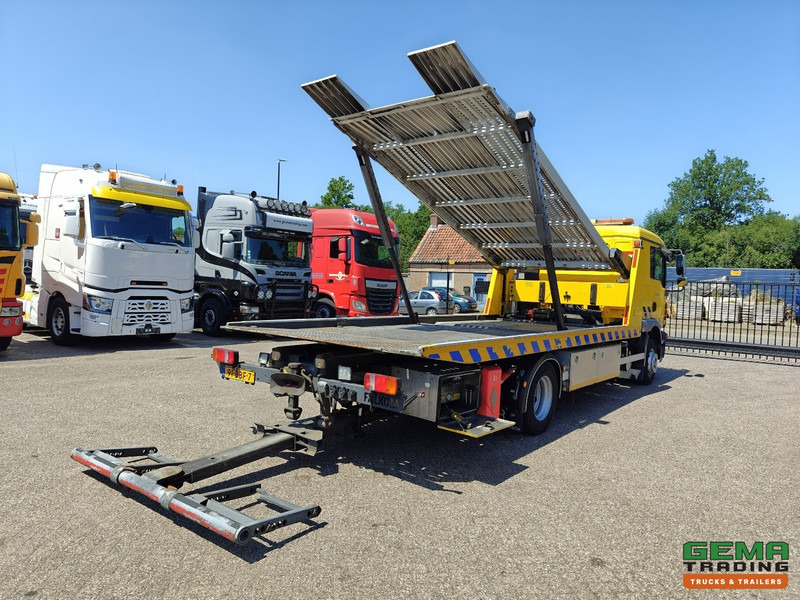 MAN TGM 12.250 4X2 BL DubbelCab 6 Pers. - Falkom FAS6000 + FAL2000 + Dubbele Lier 3600KG - Afstandsbediening - 10/2025 APK - Odtahovka: obrázek 2 MAN TGM 12.250 4X2 BL DubbelCab 6 Pers. - Falkom FAS6000 + FAL2000 + Dubbele Lier 3600KG - Afstandsbediening - 10/2025 APK - Odtahovka: obrázek 2