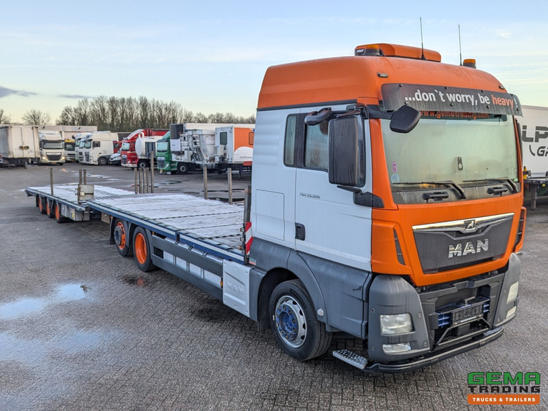 MAN TGX 26.500 6x2/4 LL Euro6 - Retarder + Recker FZ3 3-Assige Aanhanger - Uitschuifbaar - Přepravník automobilů: obrázek 3 MAN TGX 26.500 6x2/4 LL Euro6 - Retarder + Recker FZ3 3-Assige Aanhanger - Uitschuifbaar - Přepravník automobilů: obrázek 3