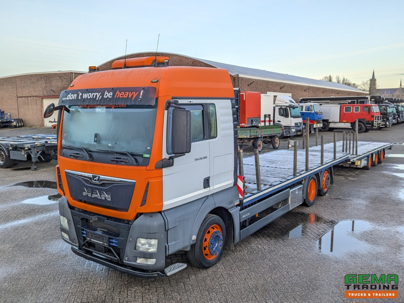 MAN TGX 26.500 6x2/4 LL Euro6 - Retarder + Recker FZ3 3-Assige Aanhanger - Uitschuifbaar - Přepravník automobilů: obrázek 1 MAN TGX 26.500 6x2/4 LL Euro6 - Retarder + Recker FZ3 3-Assige Aanhanger - Uitschuifbaar - Přepravník automobilů: obrázek 1