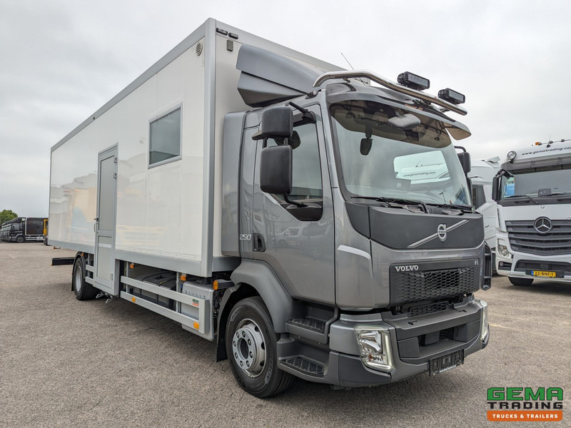 Volvo FL 250 4x2 Dagcab Euro6 - Camper/Kantoor - NIEUW - Toilet - Airco's - Verwarming - Nákladní auto: obrázek 2 Volvo FL 250 4x2 Dagcab Euro6 - Camper/Kantoor - NIEUW - Toilet - Airco's - Verwarming - Nákladní auto: obrázek 2