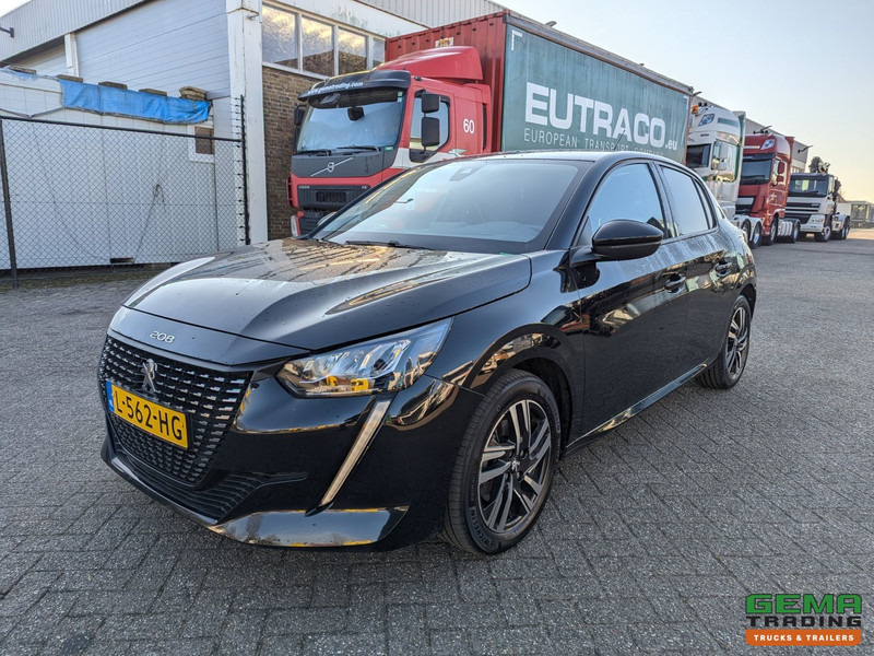 Peugeot 208 1.2 PureTech Active Pack - 67000km - Handgeschakeld - Navi - LMV - Carplay - 05/2026APK - Hatchback: obrázek 1 Peugeot 208 1.2 PureTech Active Pack - 67000km - Handgeschakeld - Navi - LMV - Carplay - 05/2026APK - Hatchback: obrázek 1