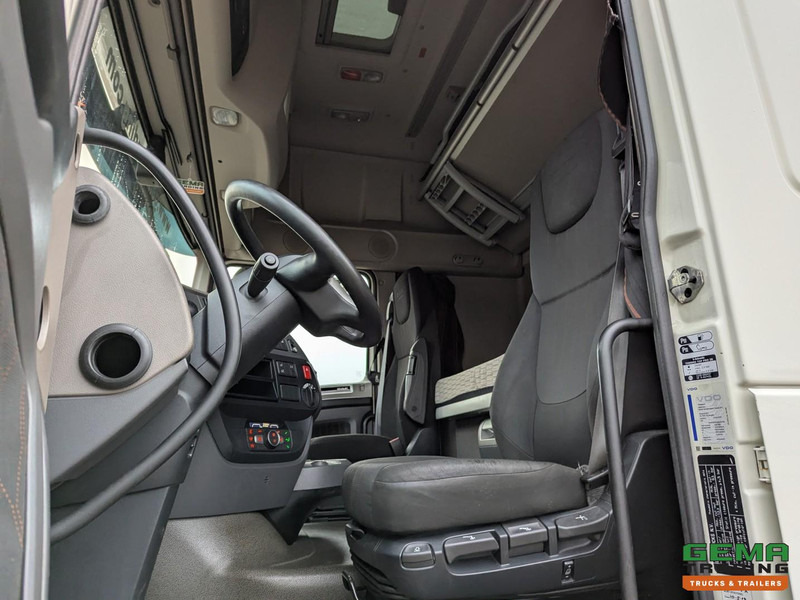 DAF XF 480 FT 4x2 Superspacecab Euro6 - PTO Prep - Dubbele Tanks - Climate Control - Tahač: obrázek 5 DAF XF 480 FT 4x2 Superspacecab Euro6 - PTO Prep - Dubbele Tanks - Climate Control - Tahač: obrázek 5