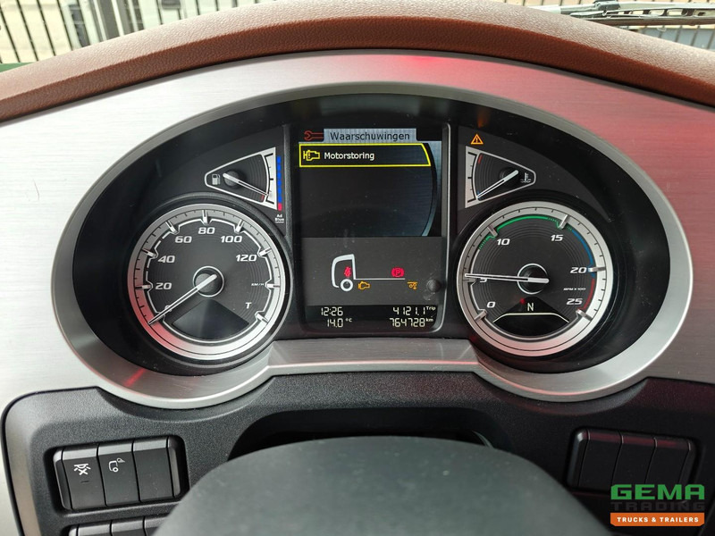 Tahač DAF XF 480 FTG 6x2/4 Superspacecab Euro6C - Dubbele Tanks - Lift/StuurAs - Navi - SMARTTacho V2: obrázek 15 Tahač DAF XF 480 FTG 6x2/4 Superspacecab Euro6C - Dubbele Tanks - Lift/StuurAs - Navi - SMARTTacho V2: obrázek 15