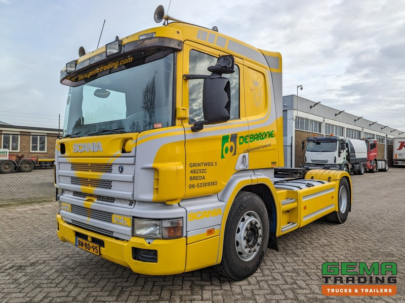 Scania P114-340 LA 4x2 CP19 Euro3 Manual - Side Skirts - Toolbox (T1350) - Tahač: obrázek 1 Scania P114-340 LA 4x2 CP19 Euro3 Manual - Side Skirts - Toolbox (T1350) - Tahač: obrázek 1