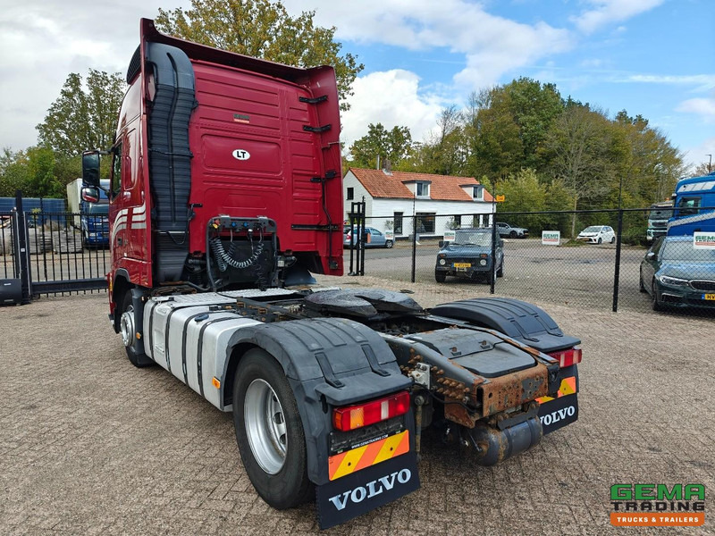 Volvo FH460 4x2 Globetrotter XL Euro5 - Handgeschakeld - Dubbele tanks - Tahač: obrázek 4 Volvo FH460 4x2 Globetrotter XL Euro5 - Handgeschakeld - Dubbele tanks - Tahač: obrázek 4