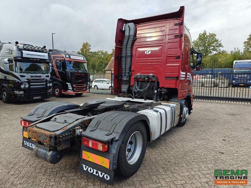 Volvo FH460 4x2 Globetrotter XL Euro5 - Handgeschakeld - Dubbele tanks - Tahač: obrázek 3 Volvo FH460 4x2 Globetrotter XL Euro5 - Handgeschakeld - Dubbele tanks - Tahač: obrázek 3
