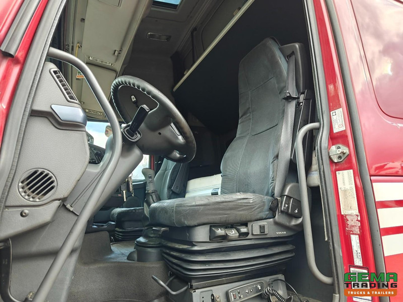 Volvo FH460 4x2 Globetrotter XL Euro5 - Handgeschakeld - Dubbele tanks - Tahač: obrázek 5 Volvo FH460 4x2 Globetrotter XL Euro5 - Handgeschakeld - Dubbele tanks - Tahač: obrázek 5