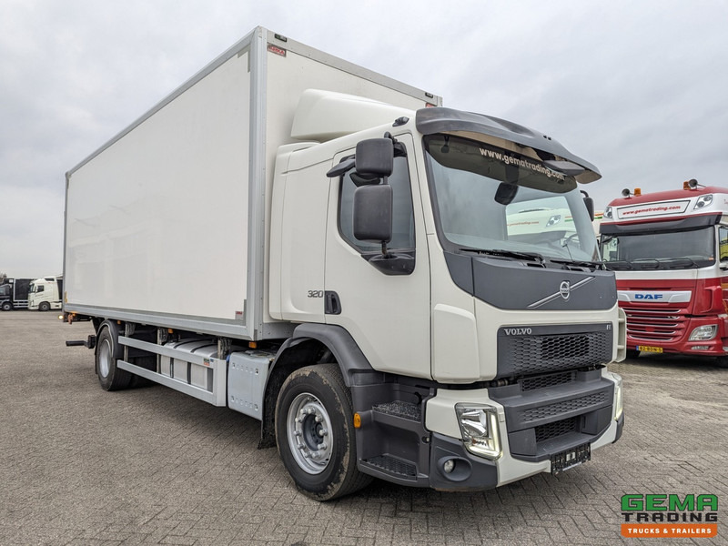 Volvo FE320 4x2 Dagcab Euro6 - Gesloten Opbouw 7.6m + Laadklep 2000KG - ZijDeuren - VolledigLuchtgeveerd - Skříňový nákladní auto: obrázek 2 Volvo FE320 4x2 Dagcab Euro6 - Gesloten Opbouw 7.6m + Laadklep 2000KG - ZijDeuren - VolledigLuchtgeveerd - Skříňový nákladní auto: obrázek 2