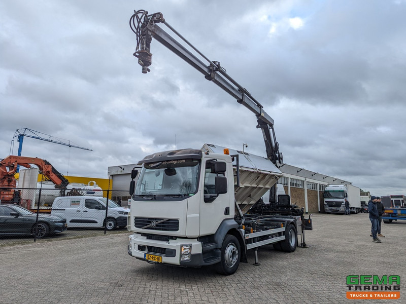 Volvo FL240 4x2 Dagcab Euro5 - 2 Zijdige Kipper + Kraan Hiab 088ES-3 HIDUO - RadioGrafisch - 39.900KM! - 11/2025APK - Sklápěč, Auto s hydraulickou rukou: obrázek 1 Volvo FL240 4x2 Dagcab Euro5 - 2 Zijdige Kipper + Kraan Hiab 088ES-3 HIDUO - RadioGrafisch - 39.900KM! - 11/2025APK - Sklápěč, Auto s hydraulickou rukou: obrázek 1
