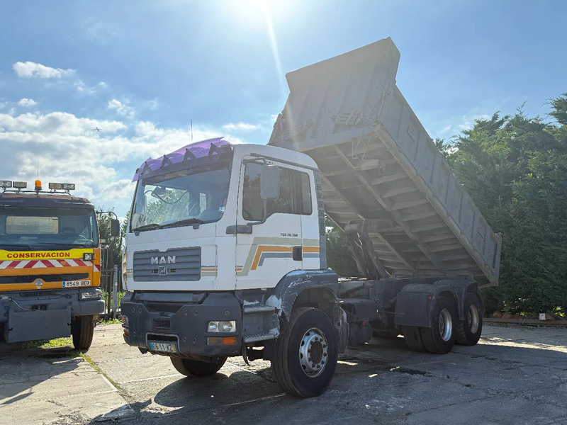 MAN TGA 26.360 6X4 Tipper Spring/Spring ZF Manual gear EURO3 - Sklápěč: obrázek 2 MAN TGA 26.360 6X4 Tipper Spring/Spring ZF Manual gear EURO3 - Sklápěč: obrázek 2