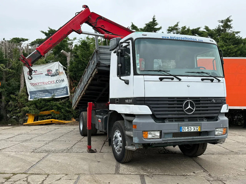Mercedes-Benz Actros 1831 V6 4X2 Tipper + crane EPS Manual Gearbox 3 peddal - Sklápěč, Auto s hydraulickou rukou: obrázek 1 Mercedes-Benz Actros 1831 V6 4X2 Tipper + crane EPS Manual Gearbox 3 peddal - Sklápěč, Auto s hydraulickou rukou: obrázek 1