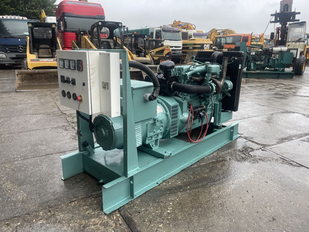 Perkins 85 KVA Generator 3 Phase Perkins 85 KVA Generator 3 Phase - Elektrický generátor: obrázek 4 Perkins 85 KVA Generator 3 Phase Perkins 85 KVA Generator 3 Phase - Elektrický generátor: obrázek 4