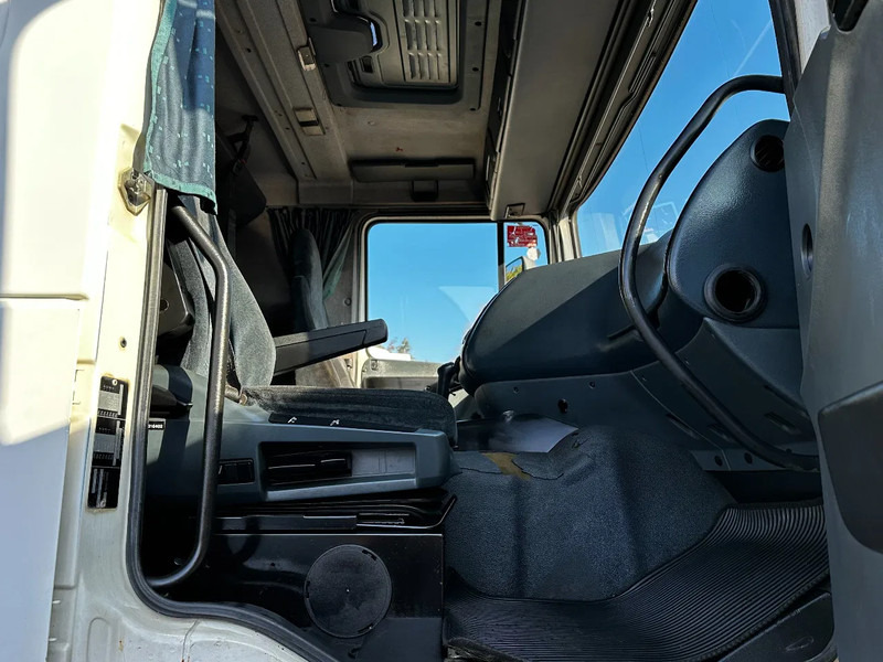 Tahač DAF XF 95.380 4X2 Tractor-unit Spring/Air ZF Manual Euro2 PTO: obrázek 11