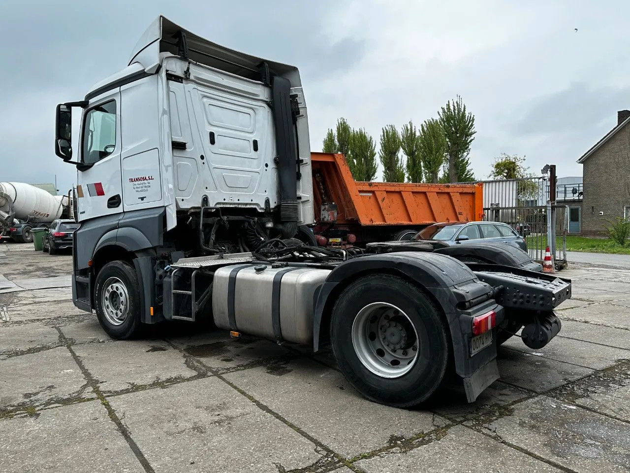 Mercedes-Benz Actros 1851 4X2 Tractor-unit Spring/Air Retarder - Tahač: obrázek 3 Mercedes-Benz Actros 1851 4X2 Tractor-unit Spring/Air Retarder - Tahač: obrázek 3