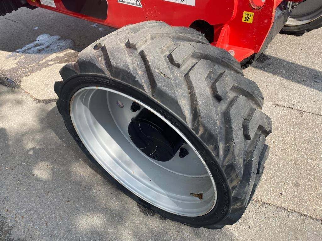 Kloubová plošina Manitou 160 ATJ: obrázek 11
