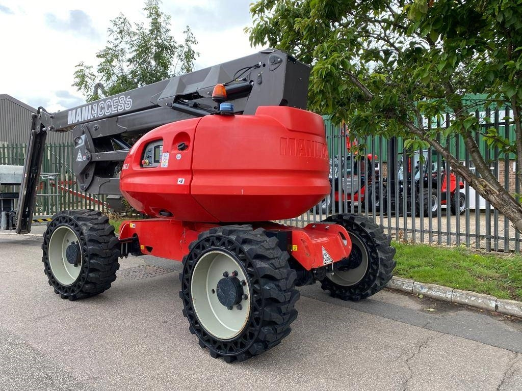 Manitou 200 ATJ - Kloubová plošina: obrázek 1 Manitou 200 ATJ - Kloubová plošina: obrázek 1