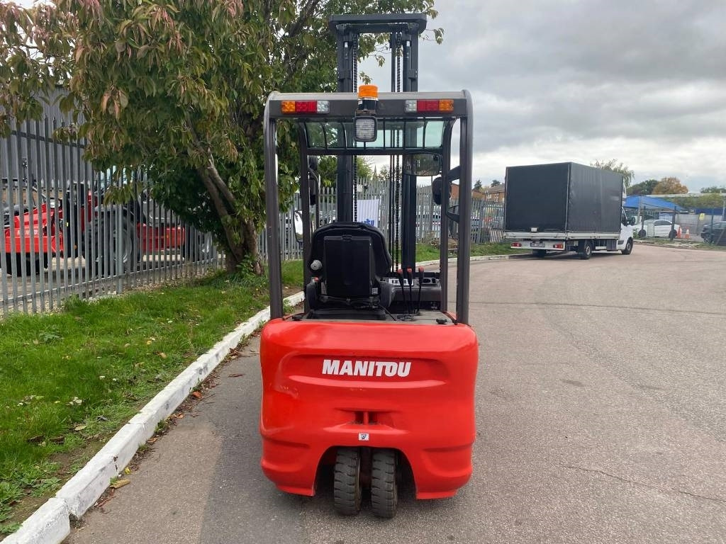 Manitou ME 316 - Elektrický vysokozdvižný vozík: obrázek 2 Manitou ME 316 - Elektrický vysokozdvižný vozík: obrázek 2