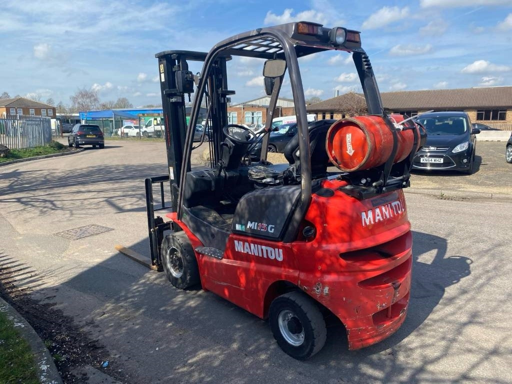 Manitou MI 15 G - Plynový vysokozdvižný vozík: obrázek 3 Manitou MI 15 G - Plynový vysokozdvižný vozík: obrázek 3