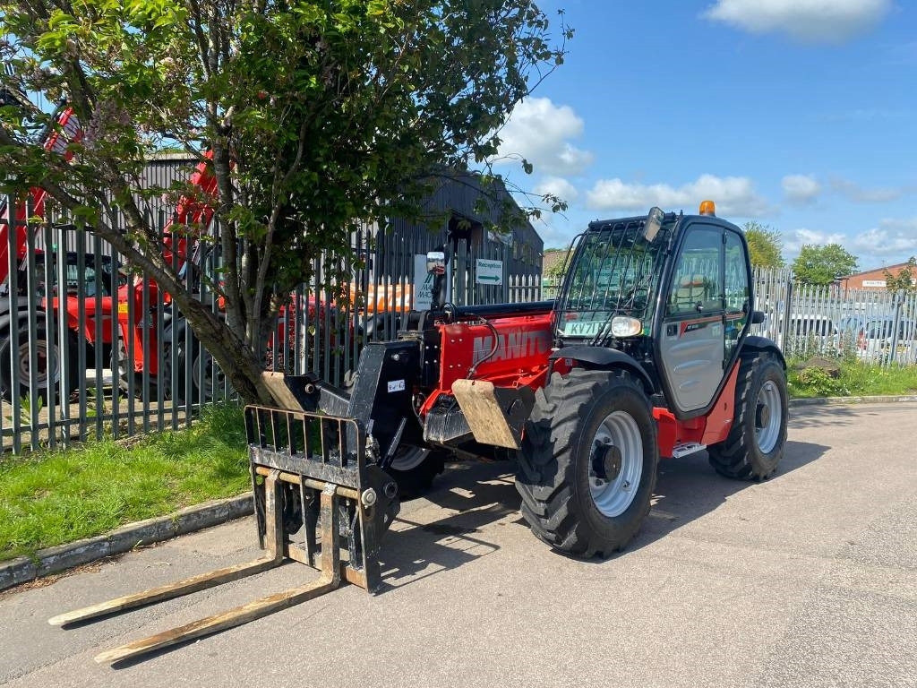 Manitou MT 1033 - Teleskopický manipulátor: obrázek 5 Manitou MT 1033 - Teleskopický manipulátor: obrázek 5
