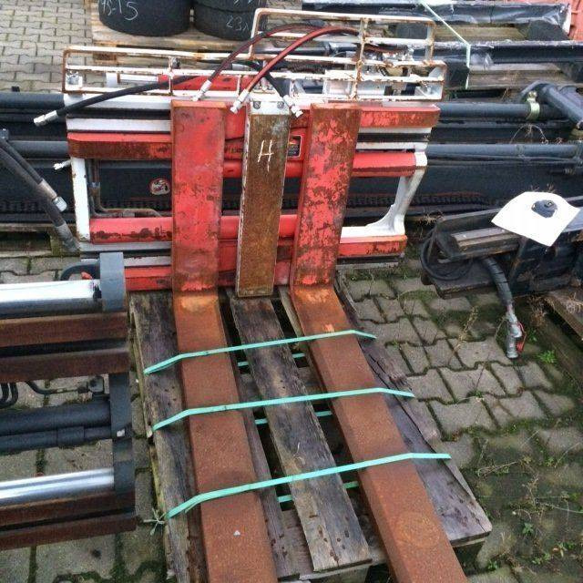 Dúrwen Fork Clamp with separate sideshift - Čelisti na balíky: obrázek 1 Dúrwen Fork Clamp with separate sideshift - Čelisti na balíky: obrázek 1