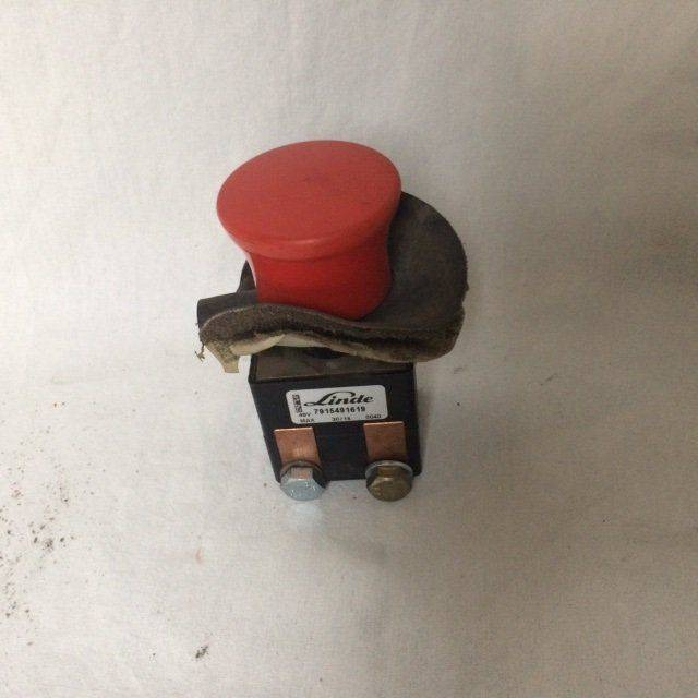 Emergency stop switch - Elektrický systém pro Manipulační technika: obrázek 1 Emergency stop switch - Elektrický systém pro Manipulační technika: obrázek 1