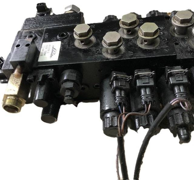 Hydraulic control valve for Linde - Hydraulický ventil pro Manipulační technika: obrázek 3 Hydraulic control valve for Linde - Hydraulický ventil pro Manipulační technika: obrázek 3