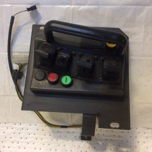 Lever board for Atlet UNN - Elektrický systém pro Manipulační technika: obrázek 1 Lever board for Atlet UNN - Elektrický systém pro Manipulační technika: obrázek 1