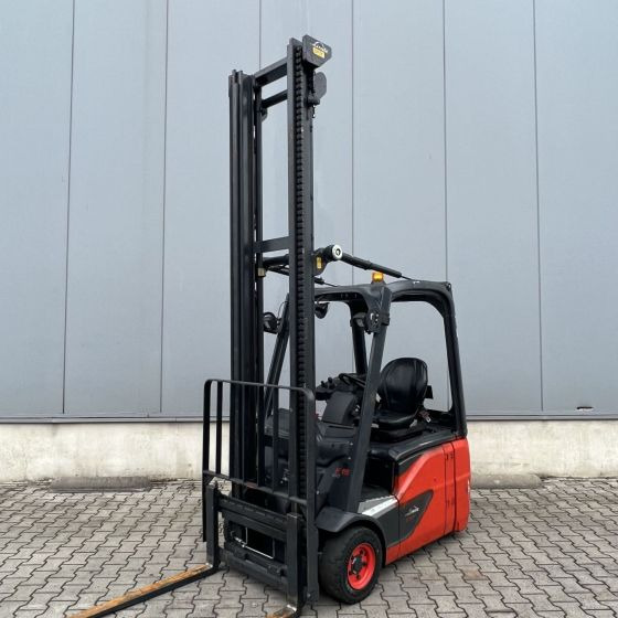 Linde E15 (386-02) EVO - Elektrický vysokozdvižný vozík: obrázek 1 Linde E15 (386-02) EVO - Elektrický vysokozdvižný vozík: obrázek 1