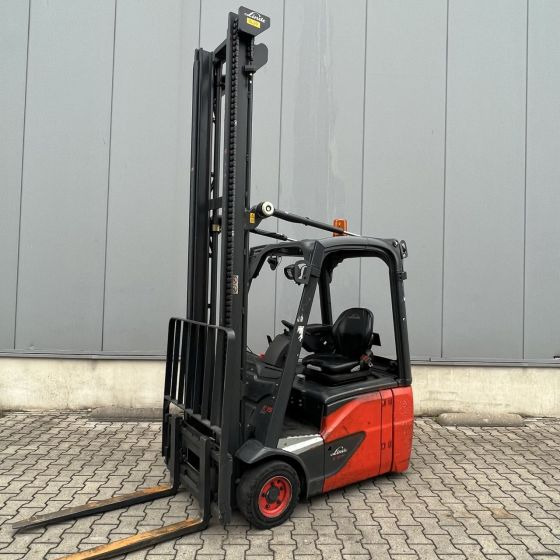 Linde E15 (386-02) EVO - Elektrický vysokozdvižný vozík: obrázek 1 Linde E15 (386-02) EVO - Elektrický vysokozdvižný vozík: obrázek 1