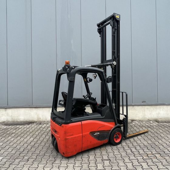 Linde E15 (386-02) EVO - Elektrický vysokozdvižný vozík: obrázek 2 Linde E15 (386-02) EVO - Elektrický vysokozdvižný vozík: obrázek 2