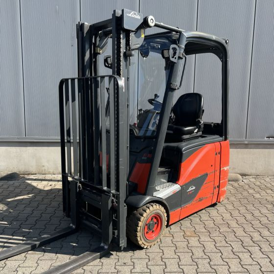 Linde E16H-02 (386) EVO - Elektrický vysokozdvižný vozík: obrázek 1 Linde E16H-02 (386) EVO - Elektrický vysokozdvižný vozík: obrázek 1