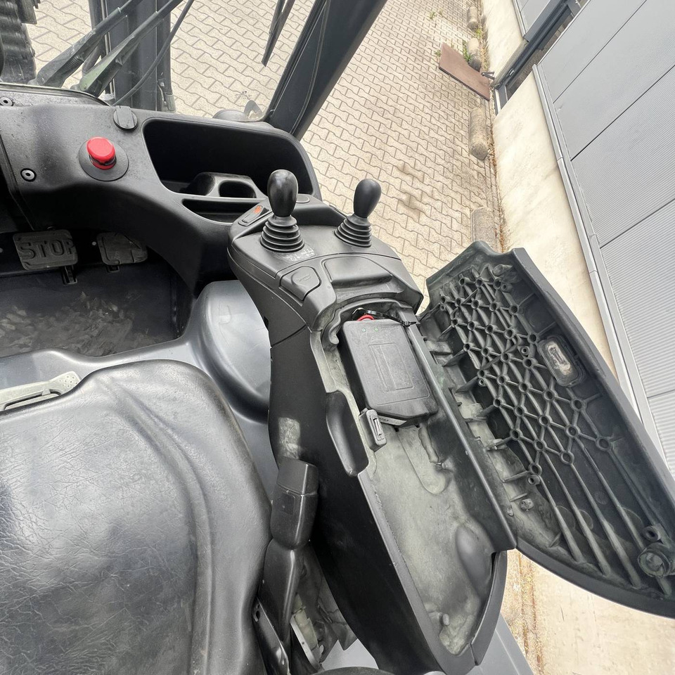 Elektrický vysokozdvižný vozík Linde E16PH (386-02) EVO: obrázek 6 Elektrický vysokozdvižný vozík Linde E16PH (386-02) EVO: obrázek 6