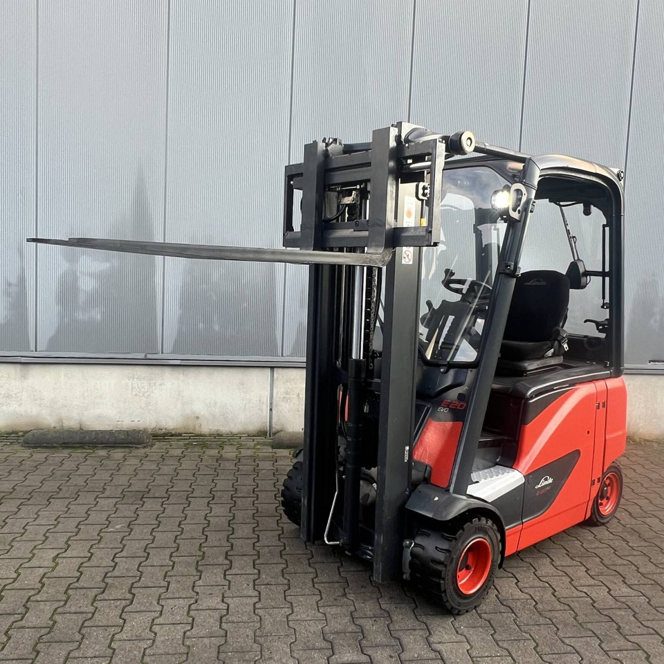 Linde E20PH-02 (386) EVO - Elektrický vysokozdvižný vozík: obrázek 2 Linde E20PH-02 (386) EVO - Elektrický vysokozdvižný vozík: obrázek 2