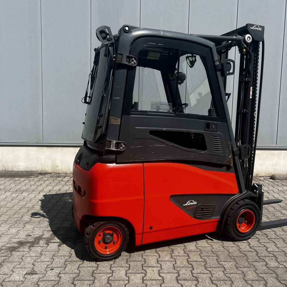 Linde E20PH (386-02) EVO - Elektrický vysokozdvižný vozík: obrázek 2 Linde E20PH (386-02) EVO - Elektrický vysokozdvižný vozík: obrázek 2