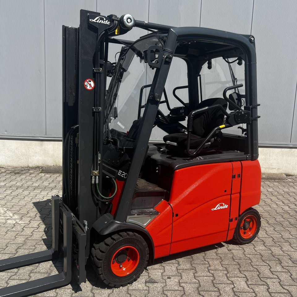 Linde E20PH (386) - Elektrický vysokozdvižný vozík: obrázek 1 Linde E20PH (386) - Elektrický vysokozdvižný vozík: obrázek 1