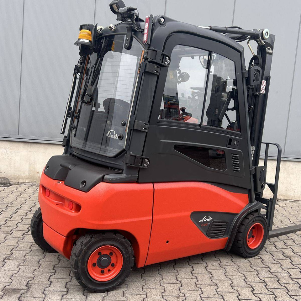 Linde E20PL (386-02) EVO - Elektrický vysokozdvižný vozík: obrázek 2 Linde E20PL (386-02) EVO - Elektrický vysokozdvižný vozík: obrázek 2