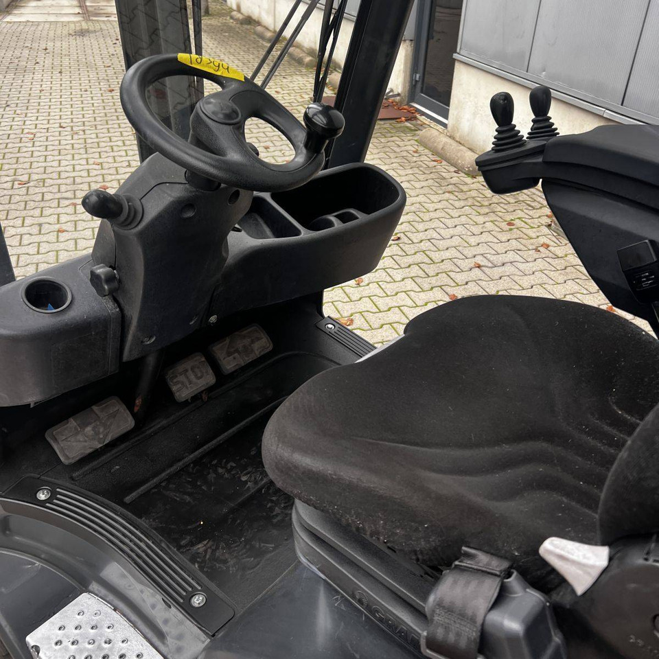 Linde H20D (391) - Dieselový vysokozdvižný vozík: obrázek 5 Linde H20D (391) - Dieselový vysokozdvižný vozík: obrázek 5