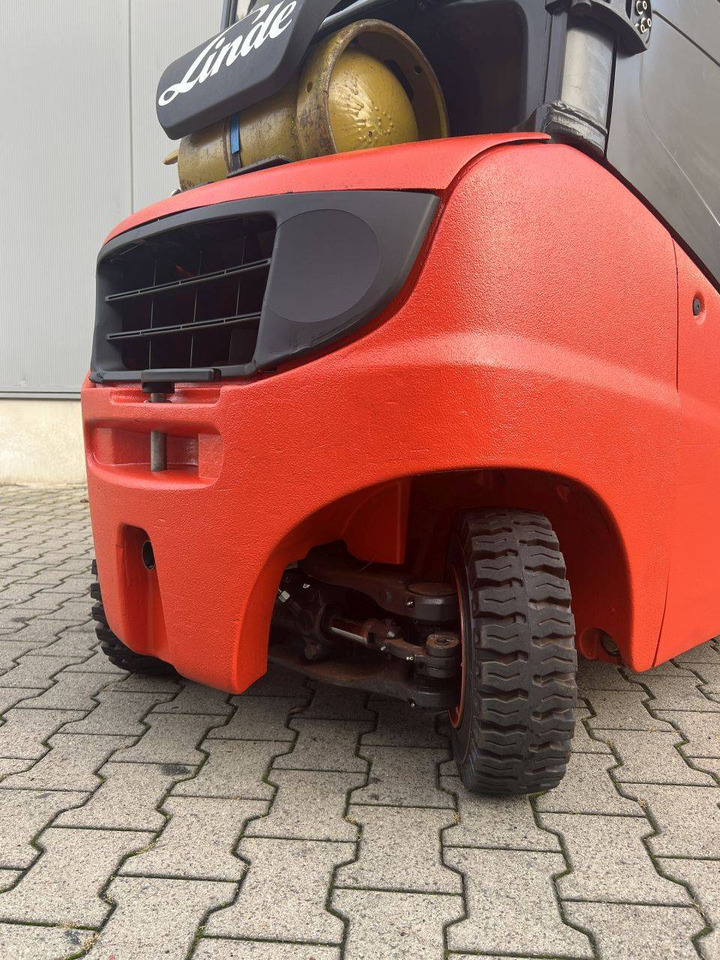 Linde H20T-01 (391) EVO - Plynový vysokozdvižný vozík: obrázek 4 Linde H20T-01 (391) EVO - Plynový vysokozdvižný vozík: obrázek 4