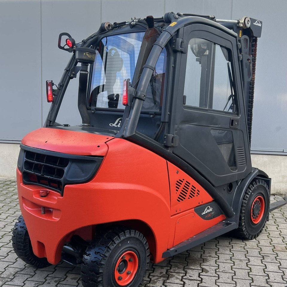 Linde H30D-02 (393) EVO - Dieselový vysokozdvižný vozík: obrázek 2 Linde H30D-02 (393) EVO - Dieselový vysokozdvižný vozík: obrázek 2