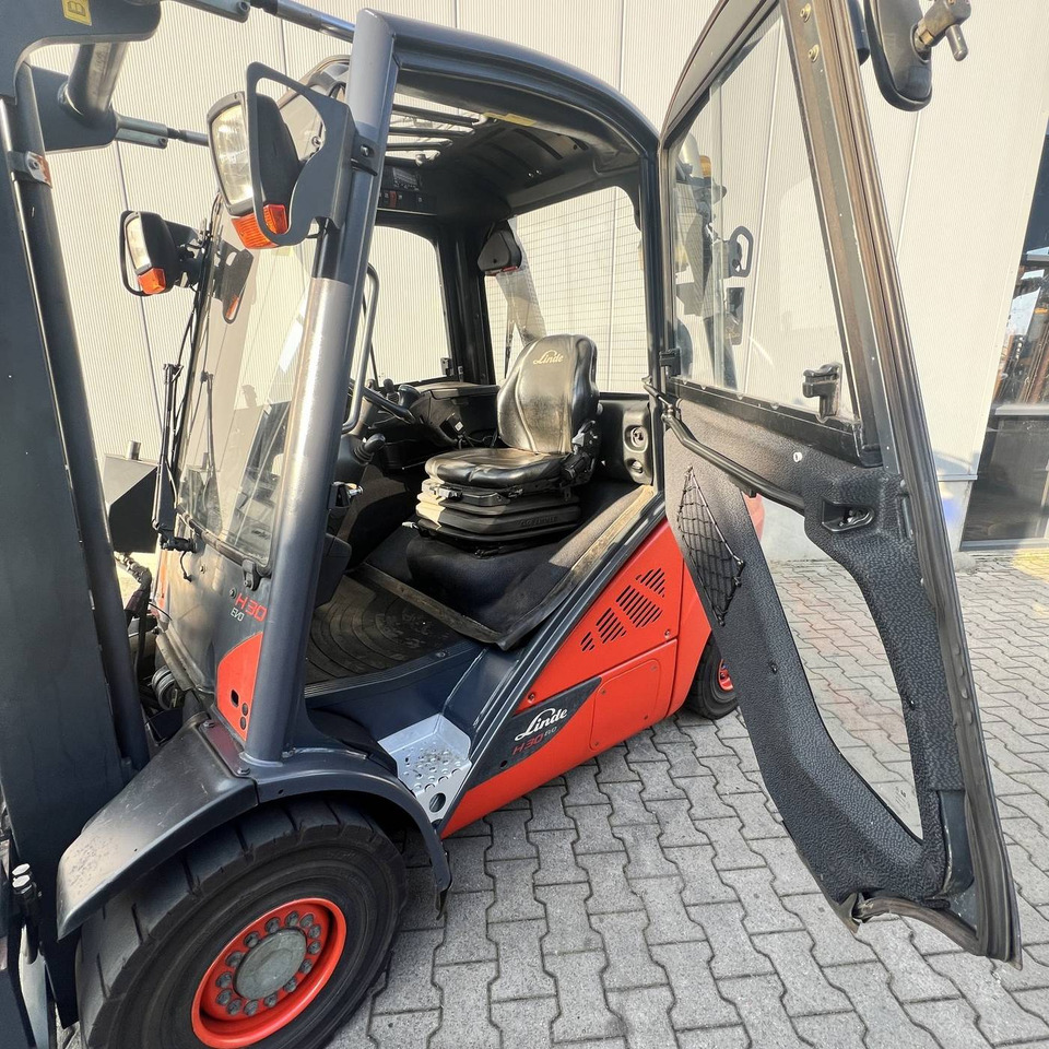Linde H30D (393-02) EVO - Dieselový vysokozdvižný vozík: obrázek 3 Linde H30D (393-02) EVO - Dieselový vysokozdvižný vozík: obrázek 3