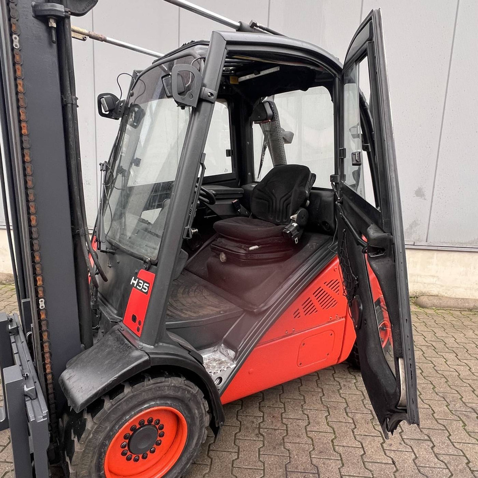 Linde H30D (393) - Dieselový vysokozdvižný vozík: obrázek 4 Linde H30D (393) - Dieselový vysokozdvižný vozík: obrázek 4
