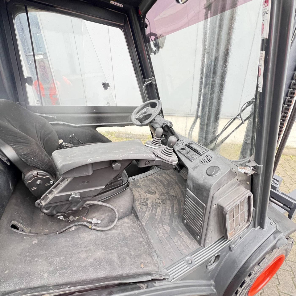 Dieselový vysokozdvižný vozík Linde H30D (393): obrázek 7 Dieselový vysokozdvižný vozík Linde H30D (393): obrázek 7