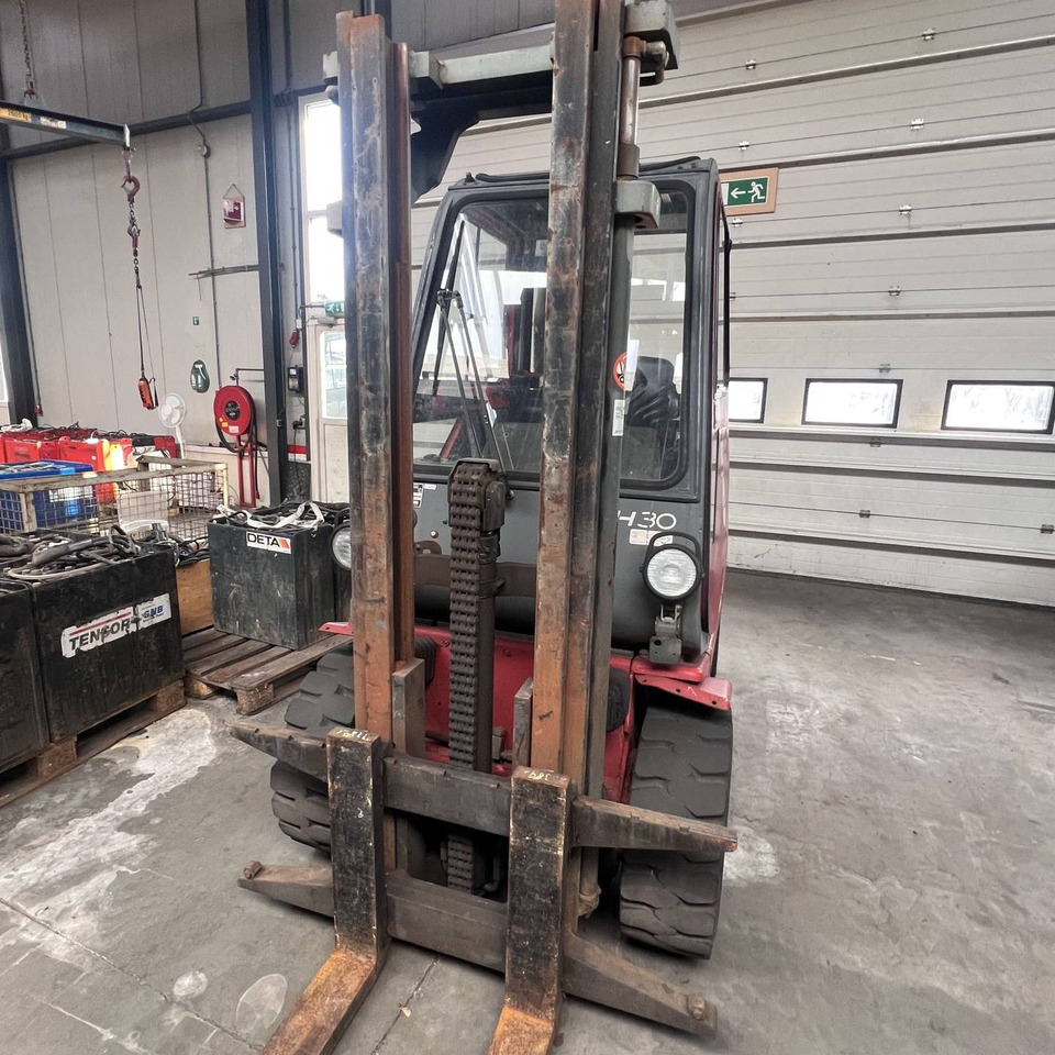 Linde H30T (351) - Plynový vysokozdvižný vozík: obrázek 3 Linde H30T (351) - Plynový vysokozdvižný vozík: obrázek 3