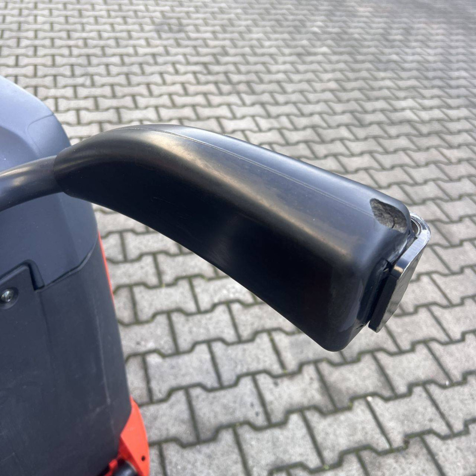 Linde L07AC-AP (1170) - Stohovací vozík: obrázek 4 Linde L07AC-AP (1170) - Stohovací vozík: obrázek 4