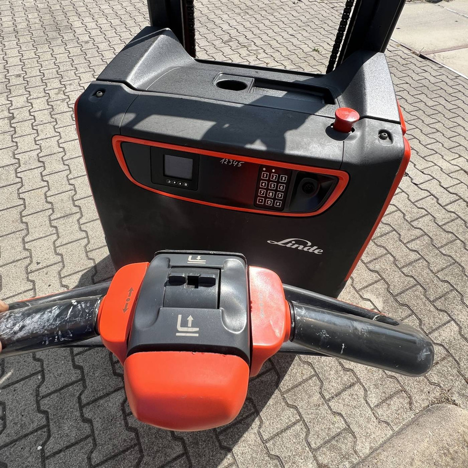 Linde L14 (1173) - Stohovací vozík: obrázek 4 Linde L14 (1173) - Stohovací vozík: obrázek 4