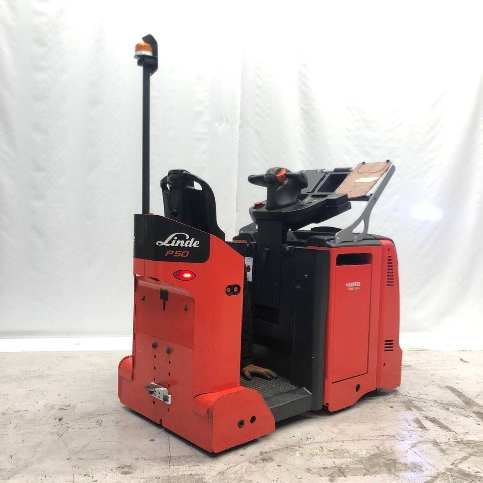 Linde P50C (1190) - Elektrický tahač: obrázek 3 Linde P50C (1190) - Elektrický tahač: obrázek 3