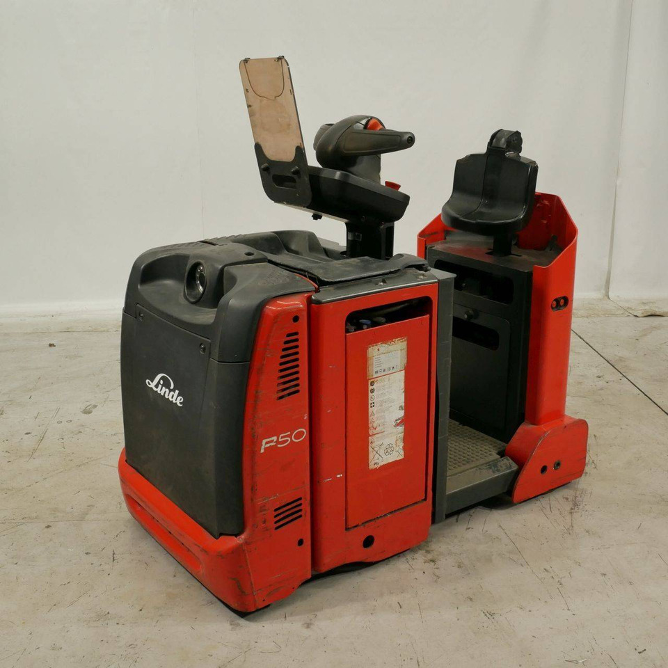 Linde P50C (1190) - Elektrický tahač: obrázek 1 Linde P50C (1190) - Elektrický tahač: obrázek 1