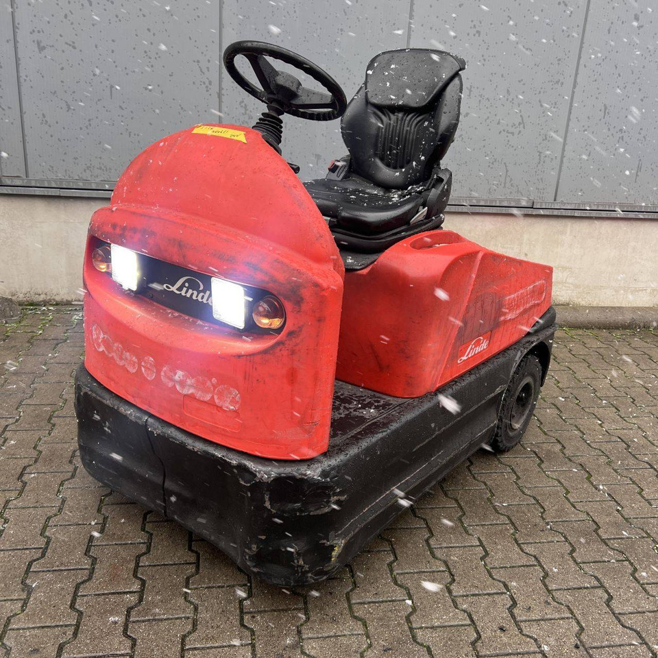Linde P60Z (126) - Elektrický tahač: obrázek 1 Linde P60Z (126) - Elektrický tahač: obrázek 1