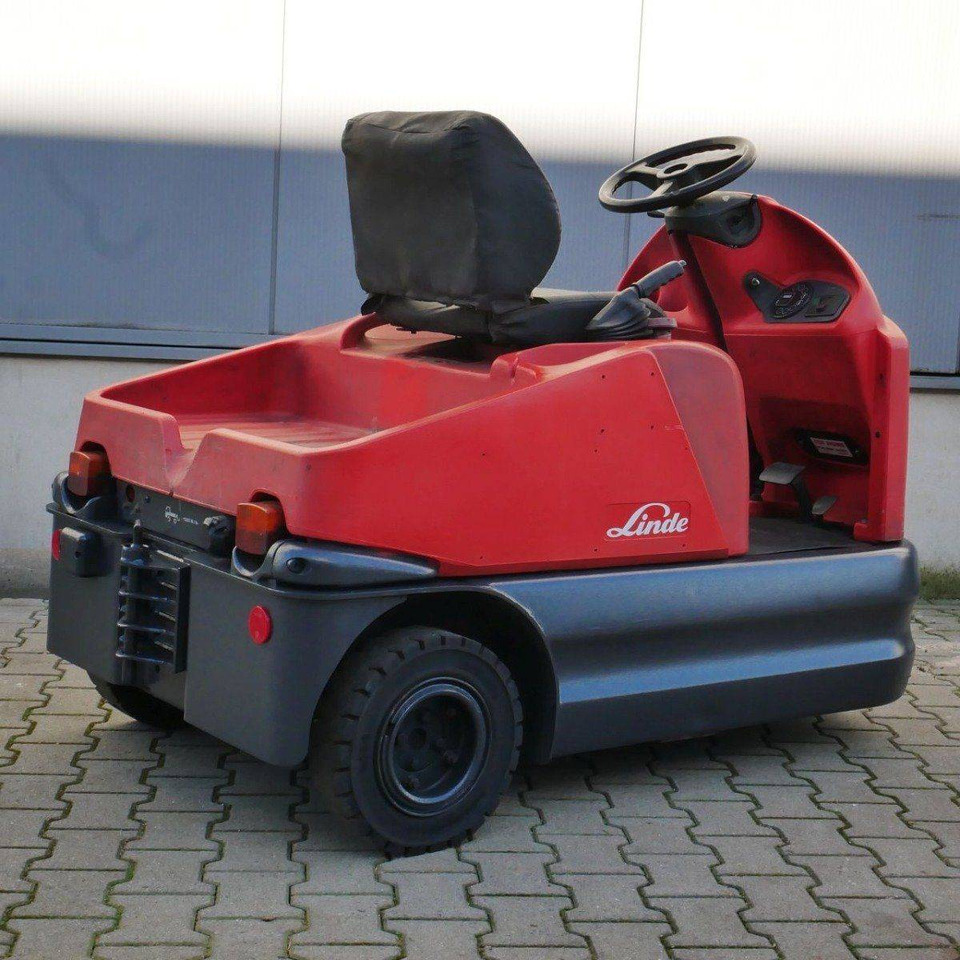 Linde P60Z (126) - Elektrický tahač: obrázek 2 Linde P60Z (126) - Elektrický tahač: obrázek 2