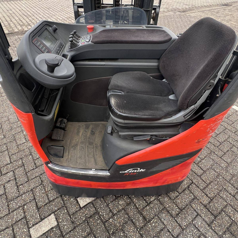 Linde R14HD (1120) - Retrak: obrázek 3 Linde R14HD (1120) - Retrak: obrázek 3